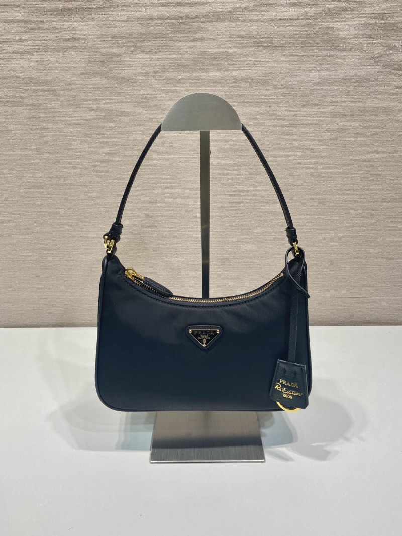Pra*a hobo bags